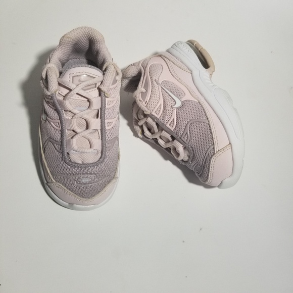 little air max plus